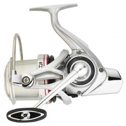 Carrete Daiwa Emblem Surf 35 Scw QD